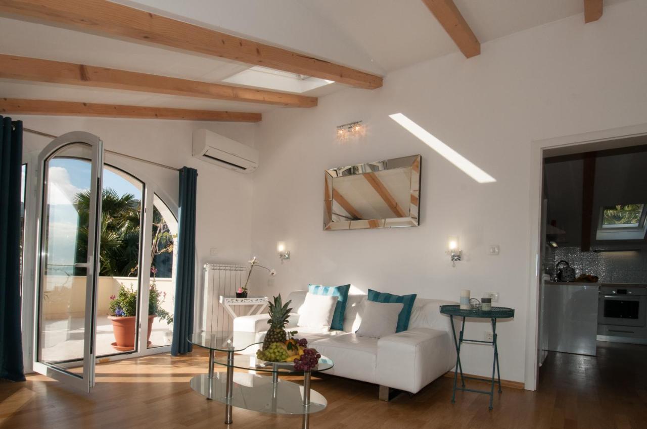 Beautiful View 1 Apartment *